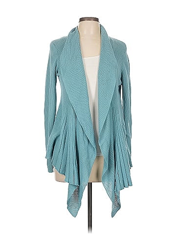Studio M Cardigan (view 1)