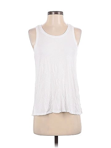 American Eagle Outfitters Sleeveless T-Shirt (view 1)