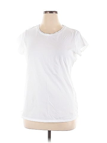 Universal Thread Short Sleeve T-Shirt (view 1)