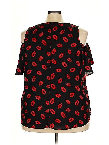Torrid Short Sleeve Blouse (view 2)