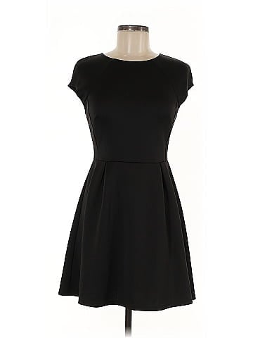 Romeo & Juliet Couture Casual Dress (view 1)