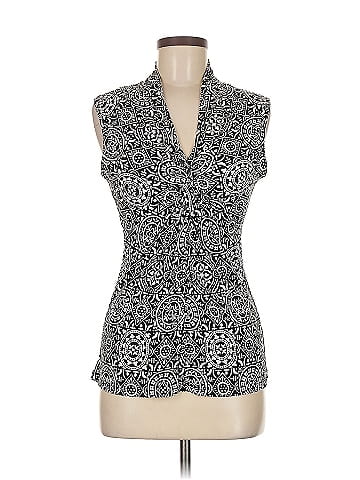 Harold's Sleeveless Blouse (view 1)