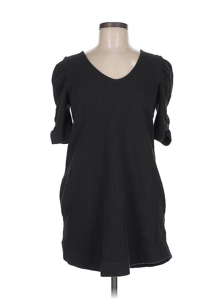 Click to view more detailed imagery on our partner's website Pre-owned Deletta Casual Dress In Black