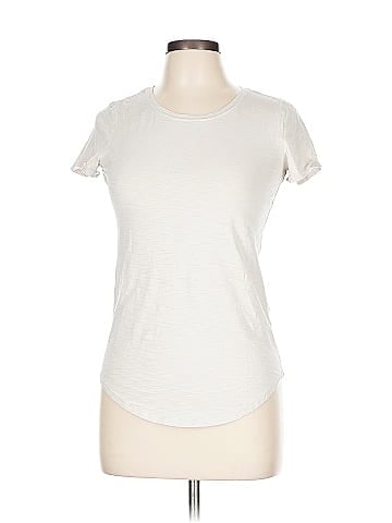 Lululemon Athletica Short Sleeve T-Shirt (view 1)