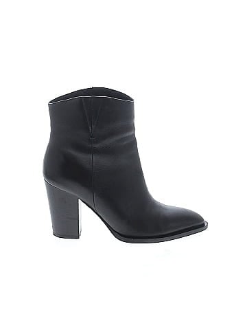 Vince. Ankle Boots (view 1)