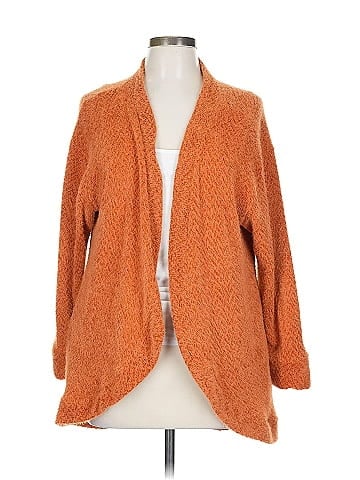 Chris & Carol Cardigan (view 1)