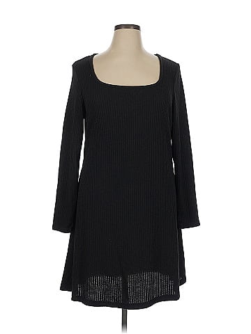 Old Navy Casual Dress (view 1)