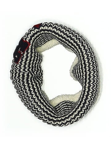 Zara Scarf (view 1)