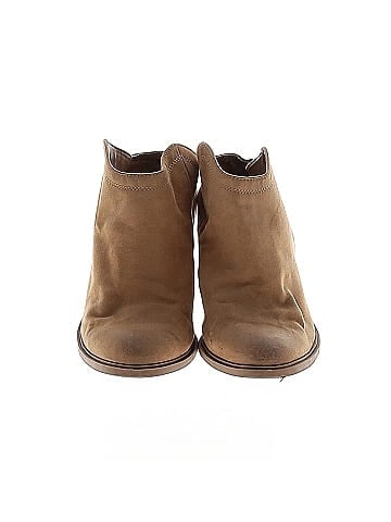 DV Ankle Boots (view 2)