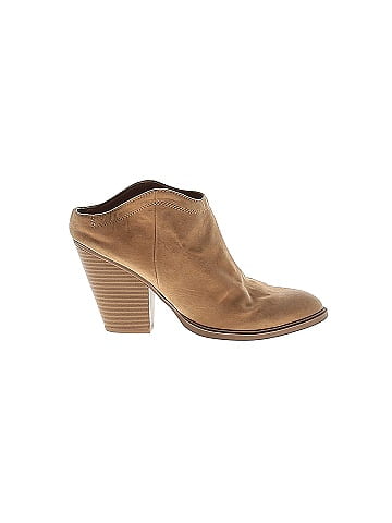 DV Ankle Boots (view 1)