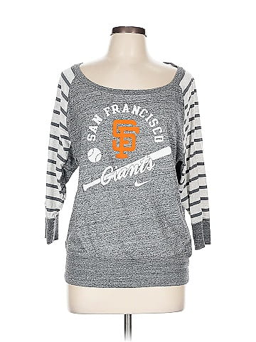 Nike 3/4 Sleeve Top (view 1)