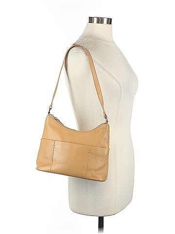 Wilsons Leather Leather Shoulder Bag (view 2)