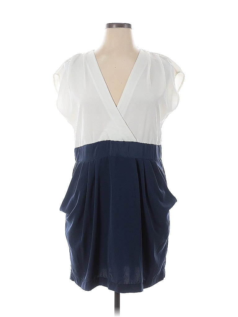 Click to view more detailed imagery on our partner's website Pre-owned H&m Cocktail Dress In White