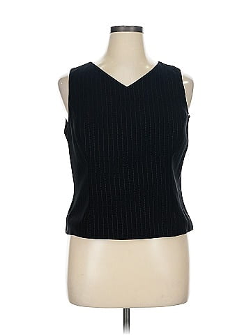 Kasper Sleeveless T-Shirt (view 1)
