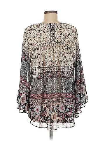 Bisou Bisou 3/4 Sleeve Blouse (view 2)