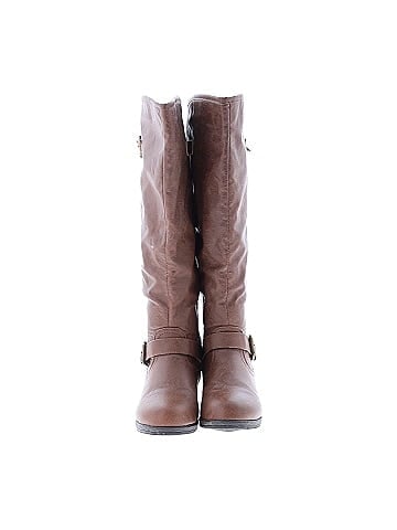 Journee Collection Boots (view 2)