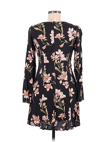 Minkpink Casual Dress (view 2)