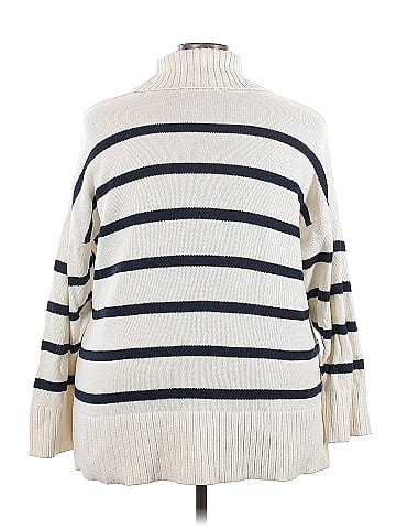 Old Navy Turtleneck Sweater (view 2)