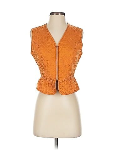 Dana B. & Karen Vest (view 1)