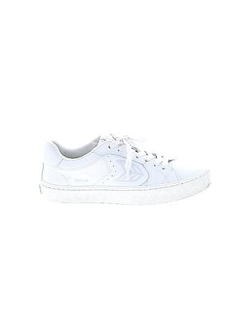 Cariuma Sneakers (view 1)