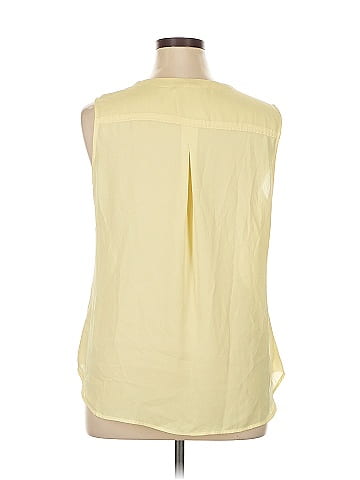New York & Company Sleeveless Blouse (view 2)