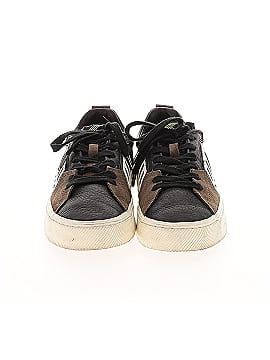 Cariuma Sneakers (view 2)