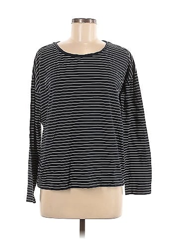 Vince. Long Sleeve T-Shirt (view 1)