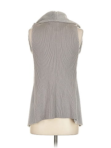 Twelfth Love Faux Fur Vest (view 2)