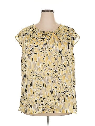 Kasper Sleeveless T-Shirt (view 1)