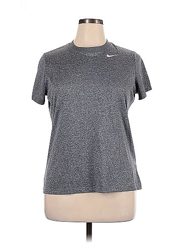 Nike Active T-Shirt (view 1)