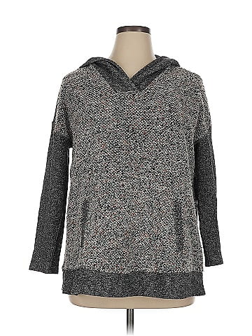 Lucky Lotus 3/4 Sleeve Top (view 1)