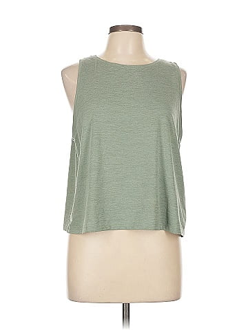 Gap Fit Sleeveless T-Shirt (view 1)