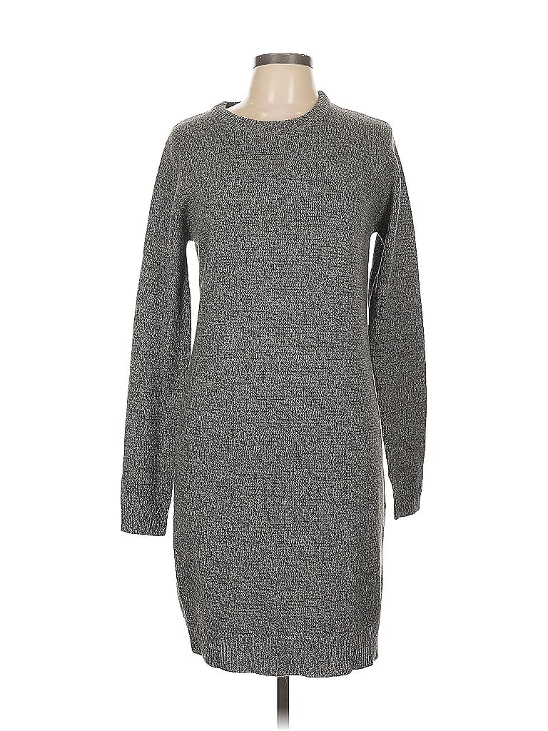 Click to view more detailed imagery on our partner's website Pre-owned Brave Soul Casual Dress In Gray