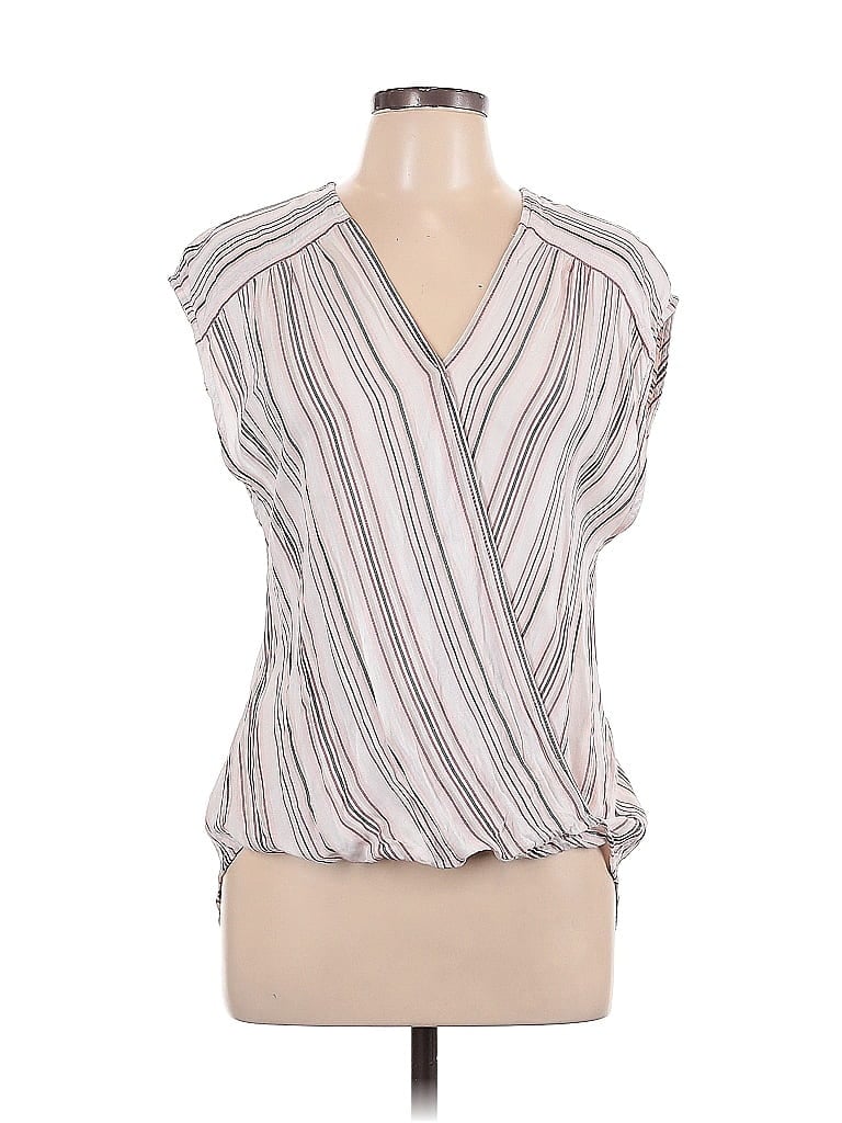 Pre-owned Max Studio Sleeveless T-shirt In White