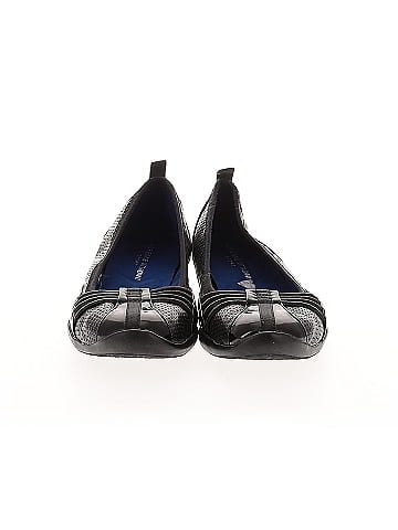 Adrienne Vittadini Flats (view 2)