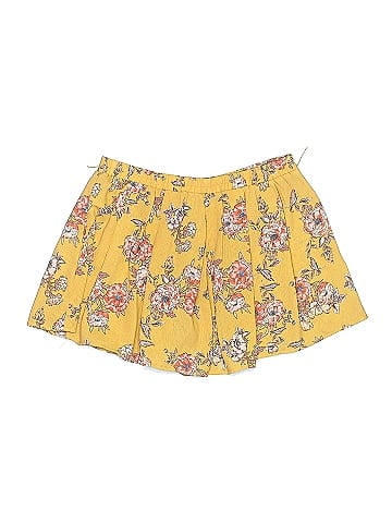 En Creme Shorts (view 2)