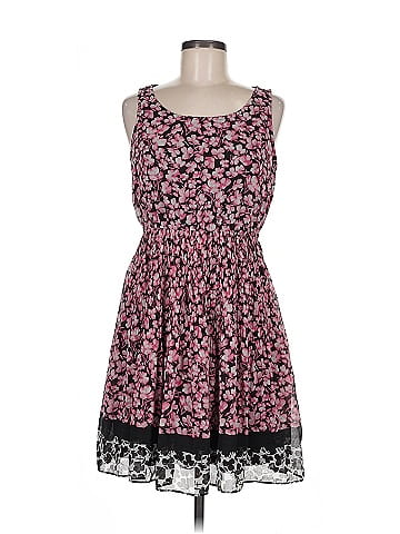 Elle Casual Dress (view 1)