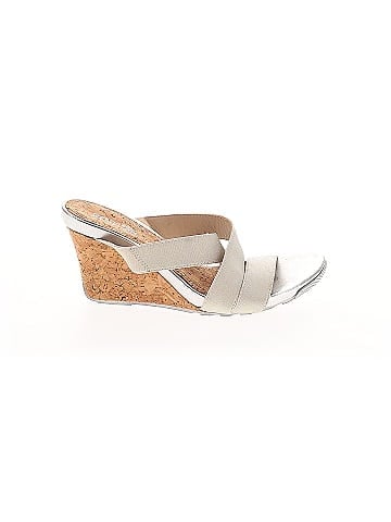 Kenneth Cole REACTION Wedges (view 1)