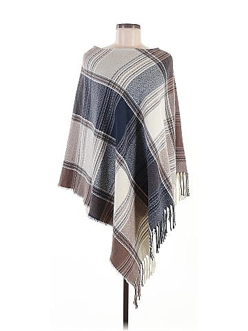 Coco + Carmen Poncho (view 1)