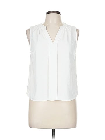 Monteau Sleeveless T-Shirt (view 1)