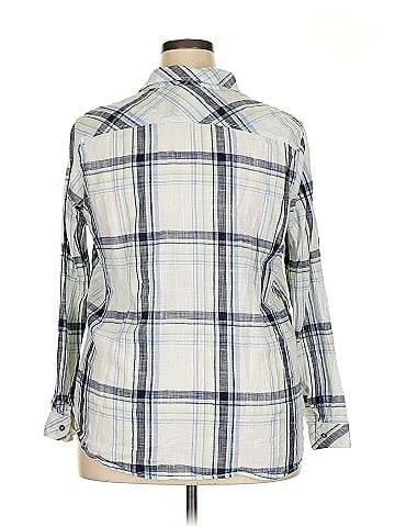 Natural Reflections 3/4 Sleeve Button-Down Shirt (view 2)