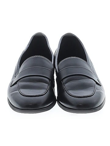 Old Navy Flats (view 2)