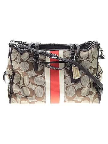 Coach Weekender (view 1)