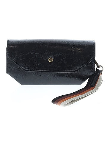 Unbranded Leather Wristlet (view 1)