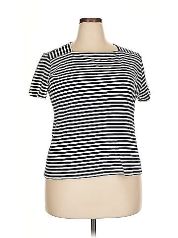 Liz Claiborne Short Sleeve Top (view 1)