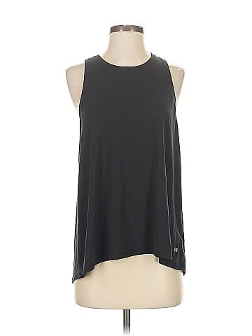 Gap Fit Sleeveless T-Shirt (view 1)