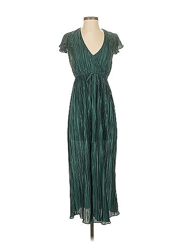 Urban Outfitters Casual Dress (view 1)