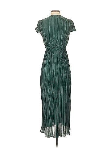Urban Outfitters Casual Dress (view 2)