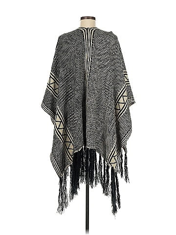 Francesca's Poncho (view 2)
