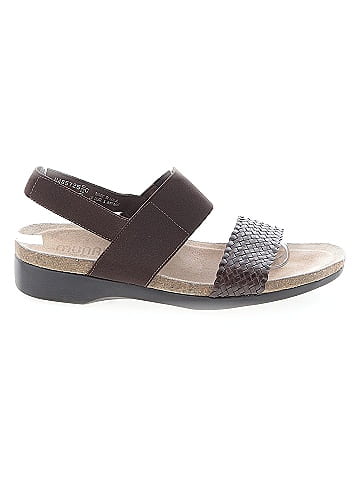 Munro American Sandals (view 1)